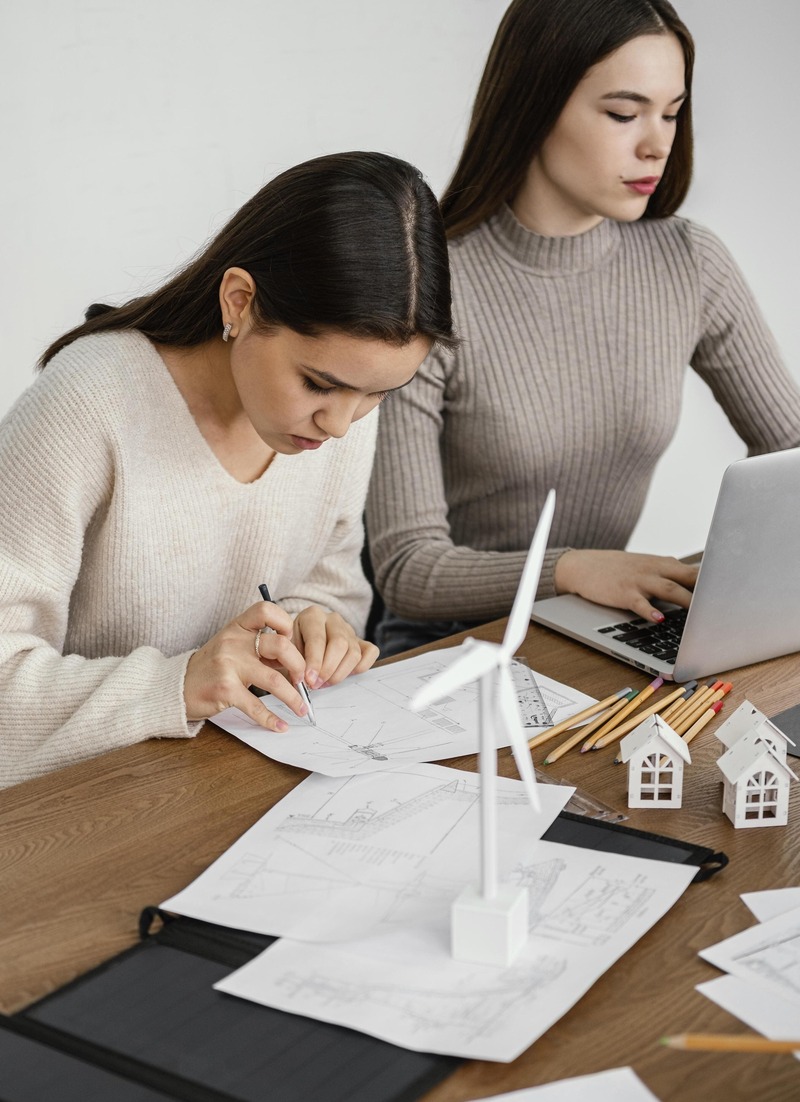 women-working-renewable-energy-p